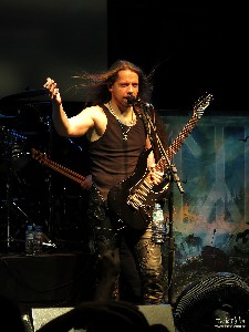  show tyr